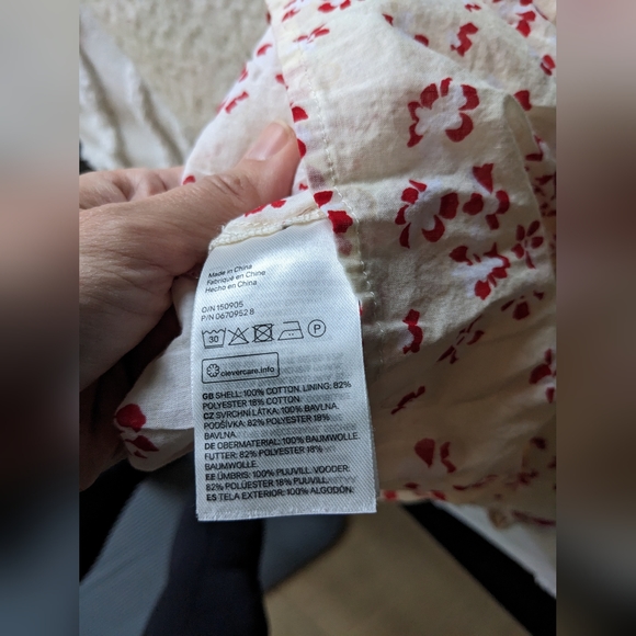 H&M Peblum Blouse. Size 6. - Picture 5 of 8